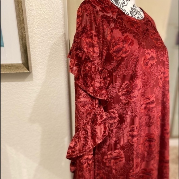 NWT Velvet Red Floral bohemian Dress - Picture 8 of 10
